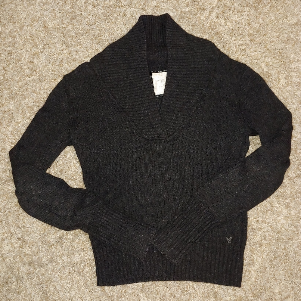 American Eagle Charcoal Sweater